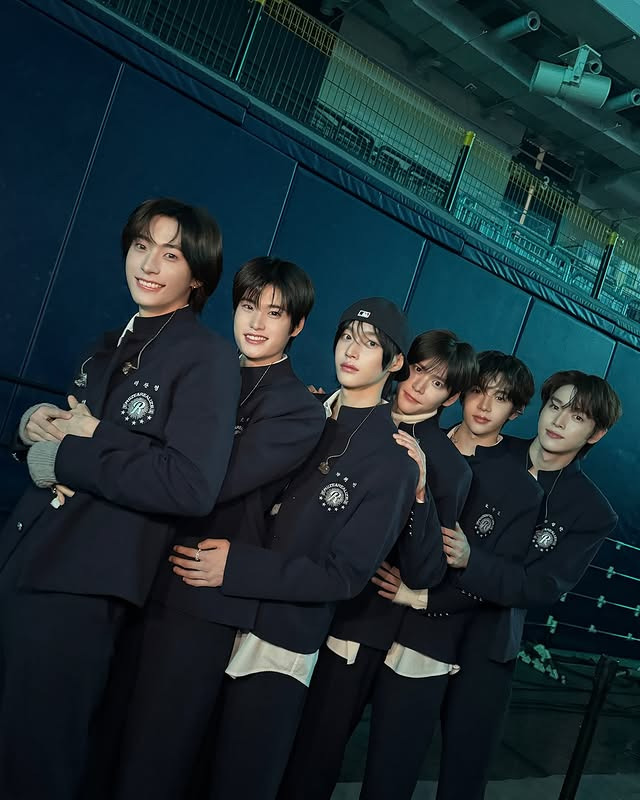 20250111smtownday1인스타공계가족사진