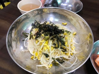 3500원 칼국수