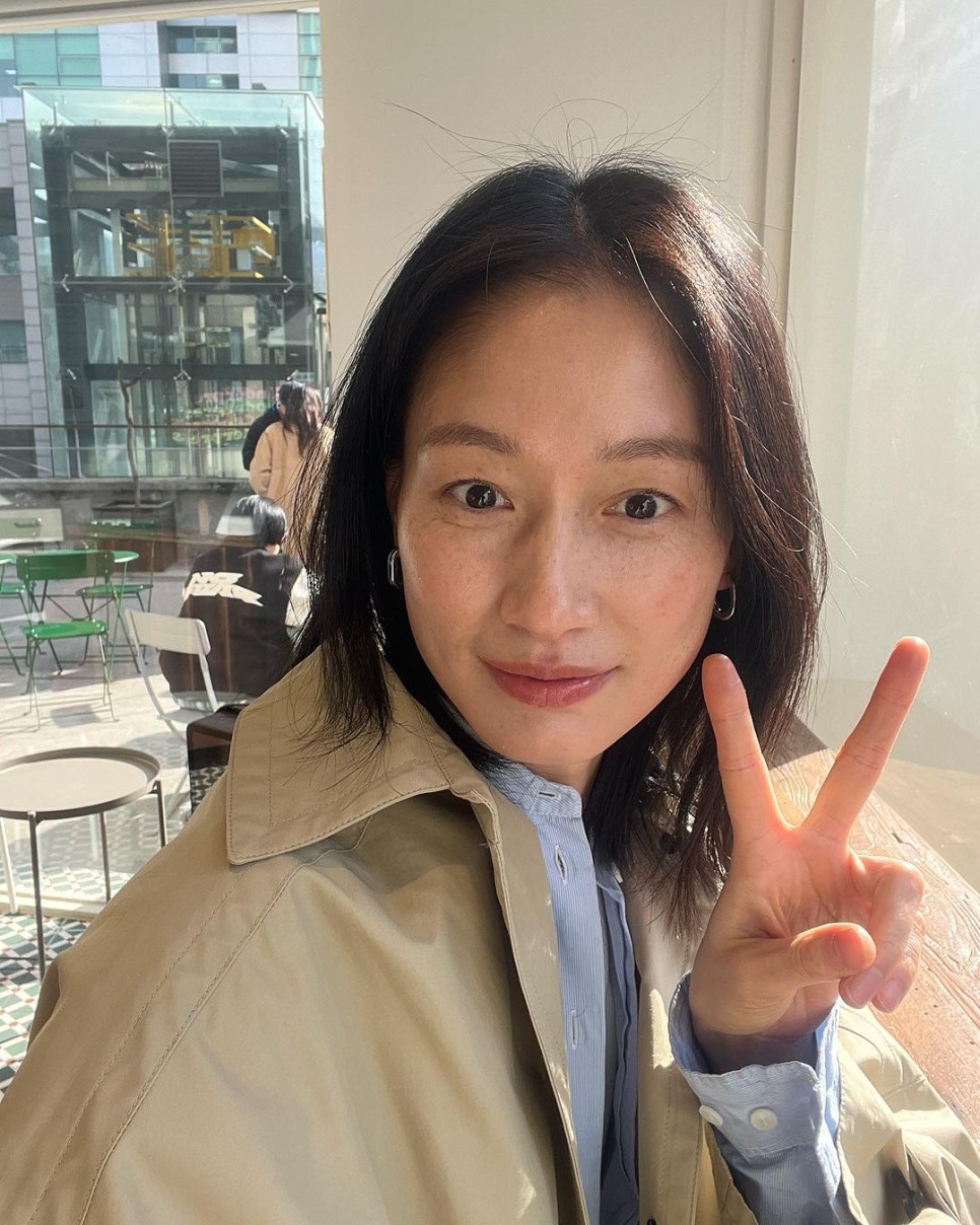  배우 임원희와 모델 박세라가 핑크빛 데이트를 즐겼다는 소식이 전해졌다.
