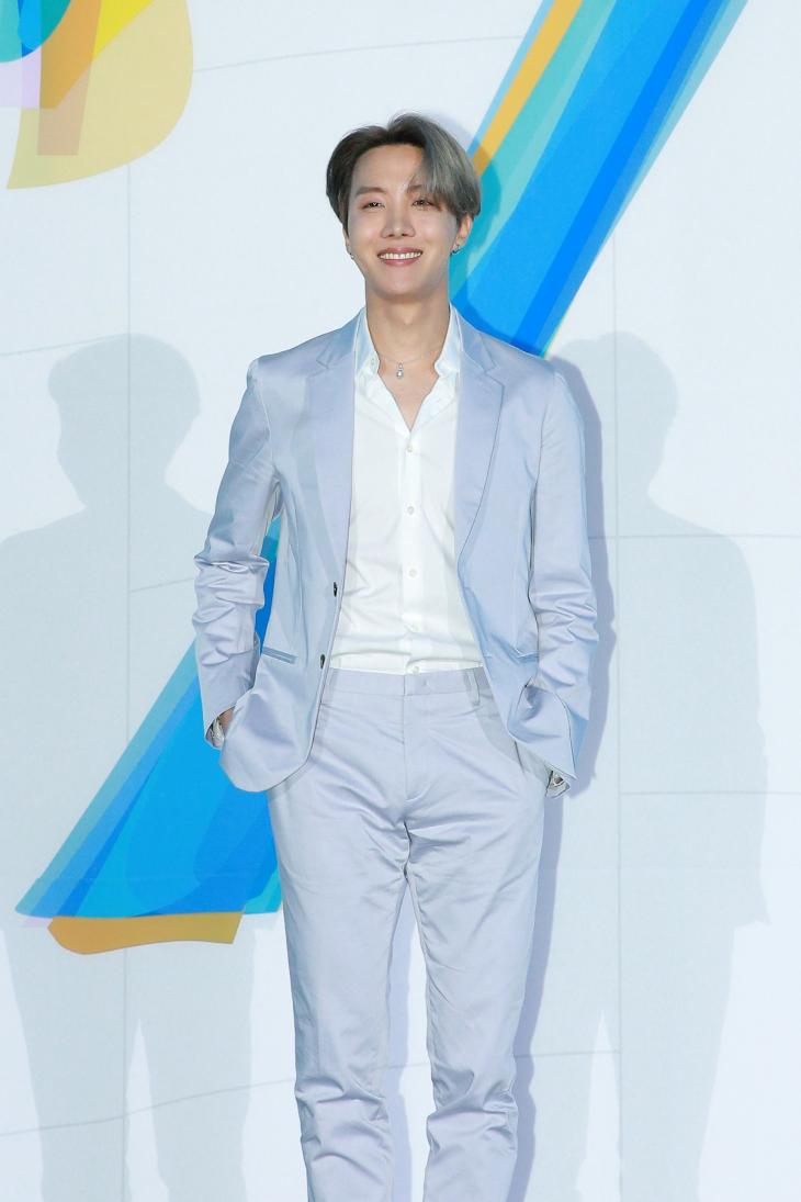  방탄소년단 제이홉 'MAMA' 미국 '어머니의 날' 맞아 아이튠즈 5개국 1위