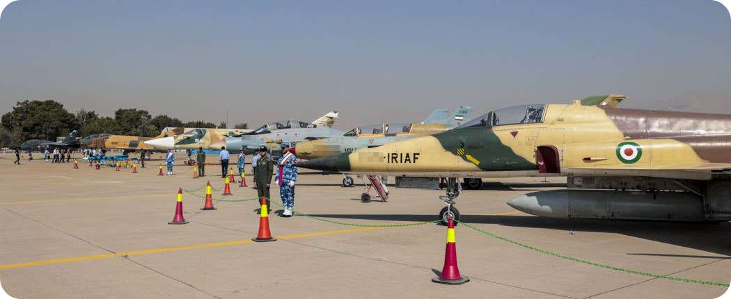 이란 공군 전투기들 - F-5E Tiger II&#44; FT-7&#44; F-14A Tomcat&#44; Su-24 Fencer&#44; F-4D Phantom II&#44; Mirage F1BQ