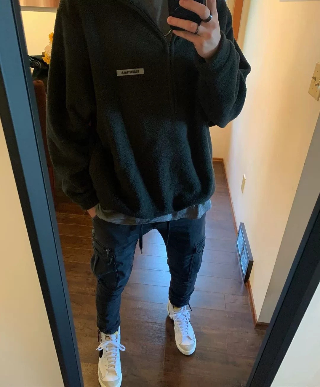 [FEAR OF GOD] 피어오브갓 에센셜 하프 집업 풀오버 아노락 자켓 (3 COLOR)