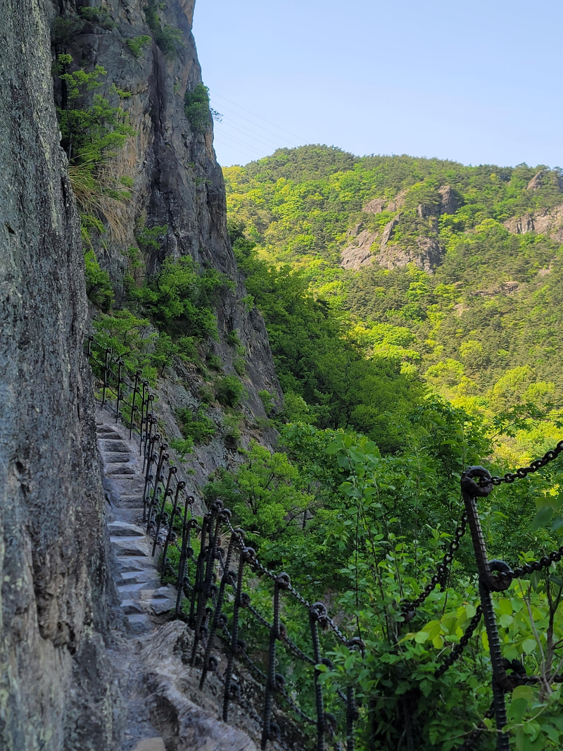 금오산 도선굴