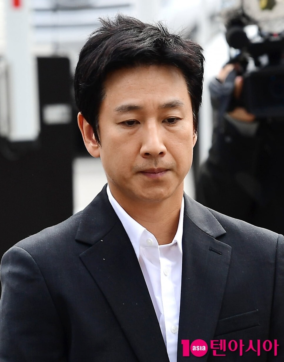  "사실상 인정" 이선균, "마약인 줄 물랐다...유흥업소 여실장에게 속아"