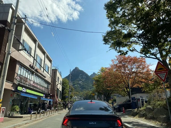 스타벅스 더 북한산점 가는길