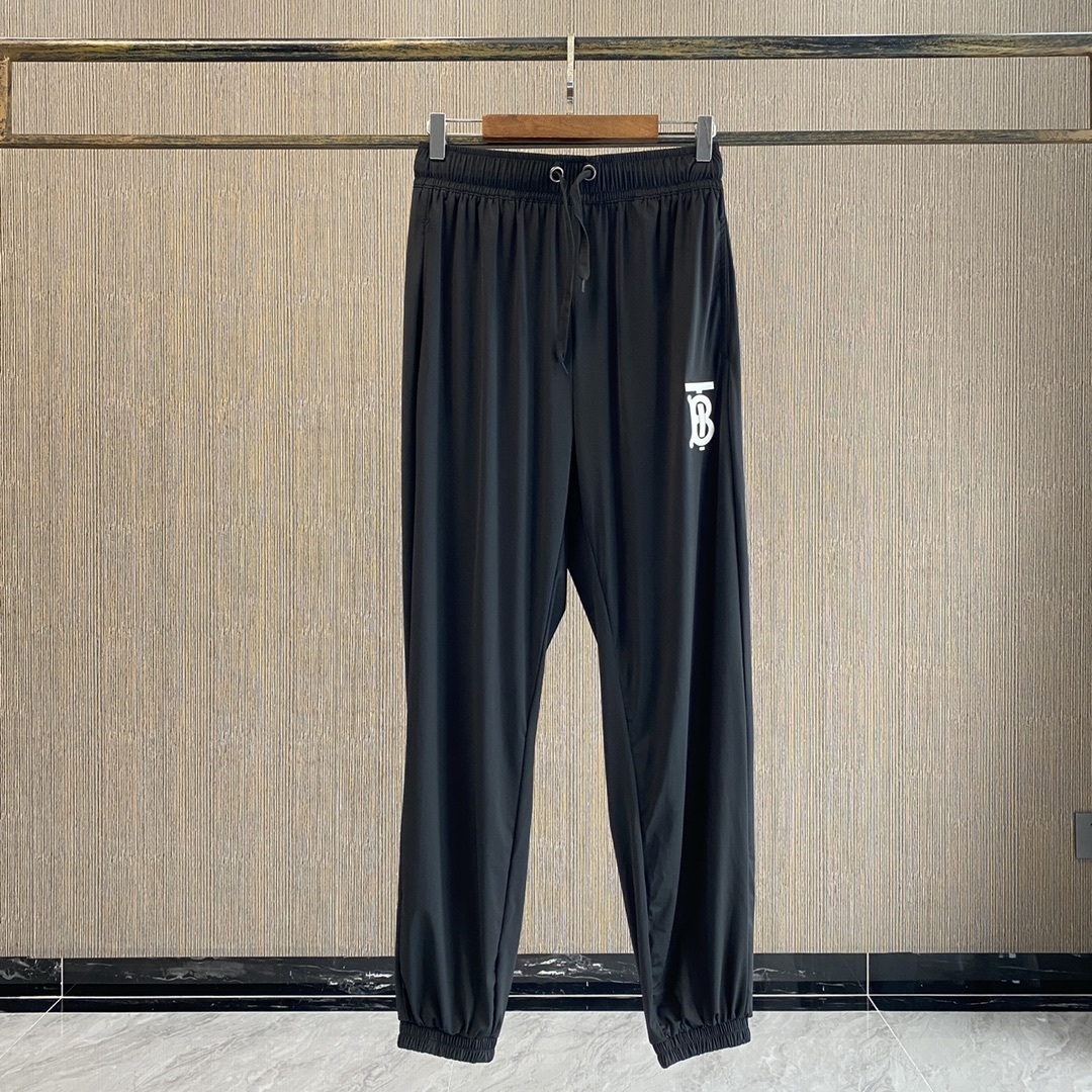  [BURBERRY] 버버리 모노그램 모티프 코튼 조깅 팬츠 80246071