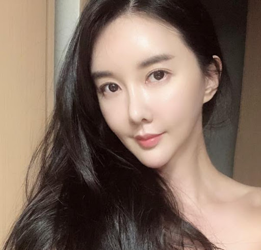  정부의 재난지원금을 비난한 후 은퇴해버린 장미인애