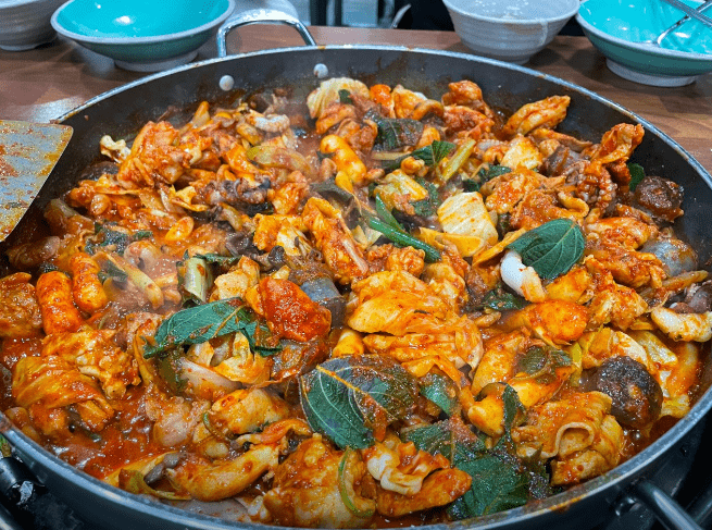 가오동 맛집 &quot;육해공 한판 닭갈비&quot; 음식사진