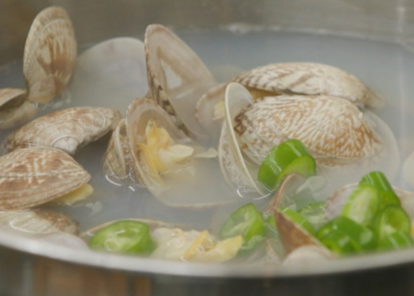 맑은 바지락탕