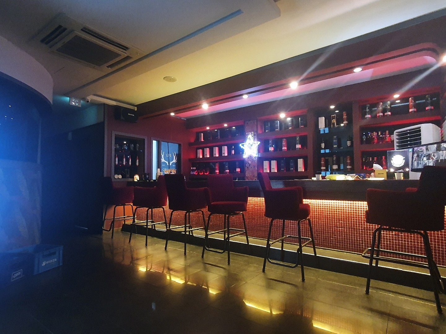  수성구 중동 바 아지트 (AGIT BAR) | 대구모던바 토킹바 혼술