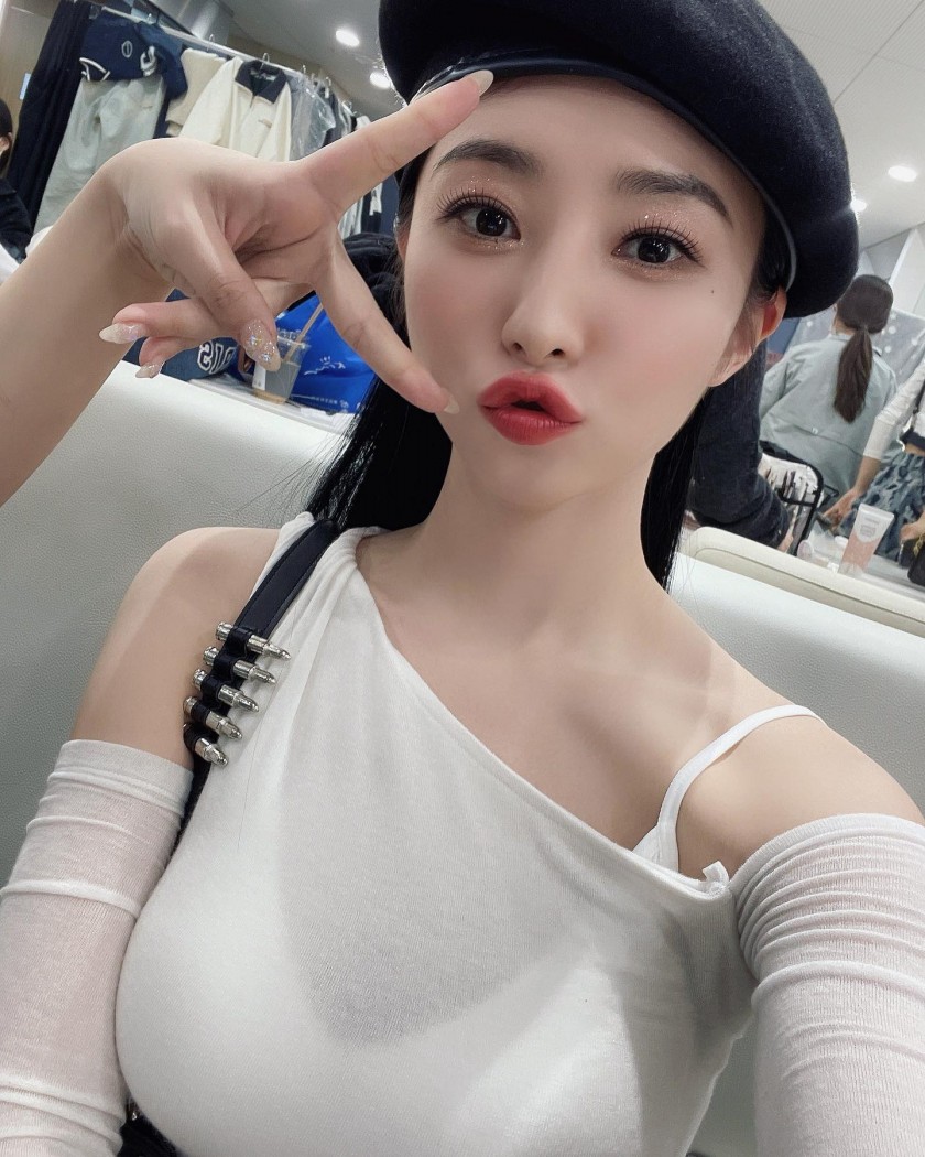  걸그룹 드림캐처 수아 인스타그램 셀카 사진 모음