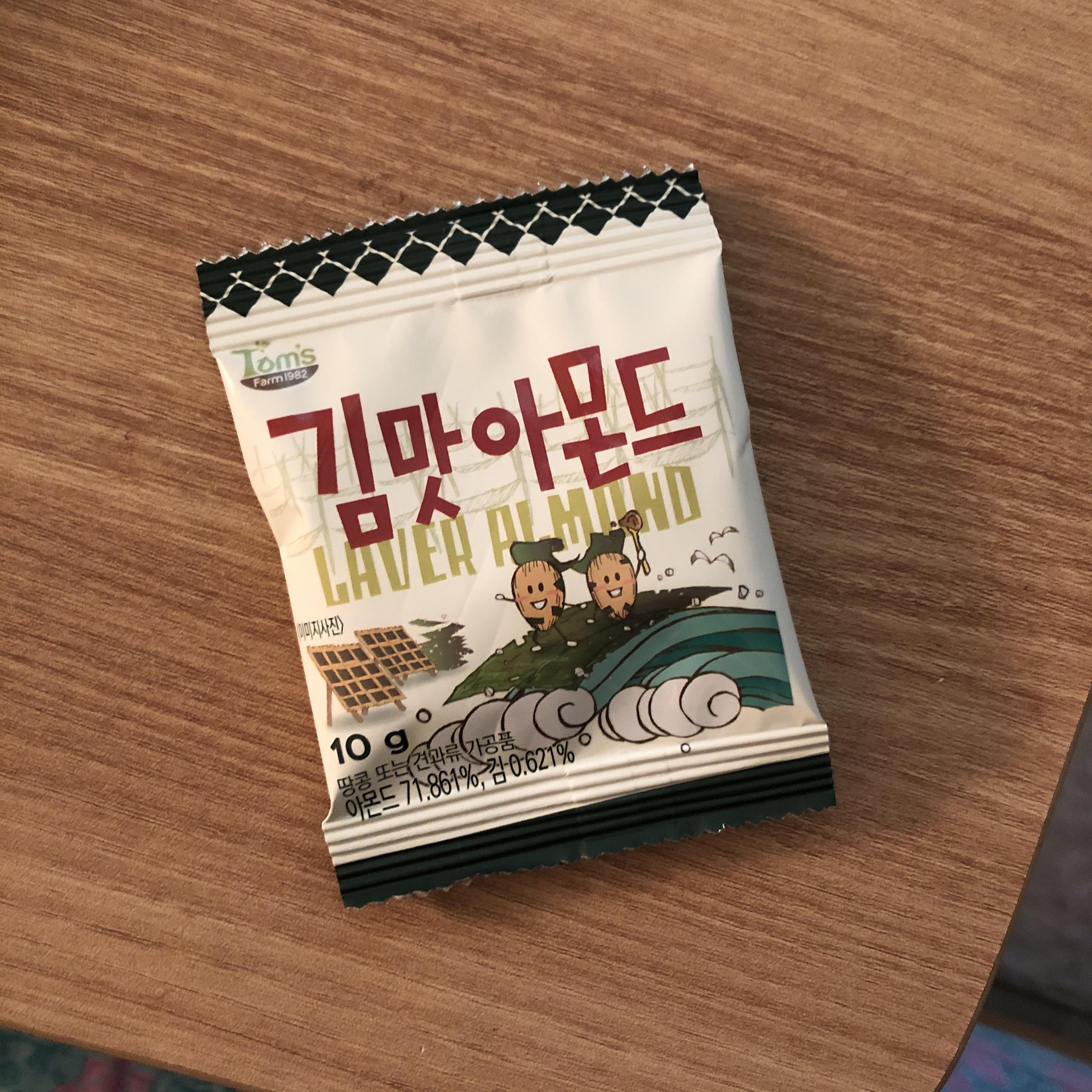   갈림양행 Tom's farm 탐스팜 시리즈, 김맛아몬드.