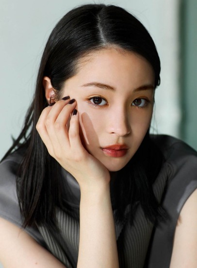 히로세 스즈 섹시 피규어