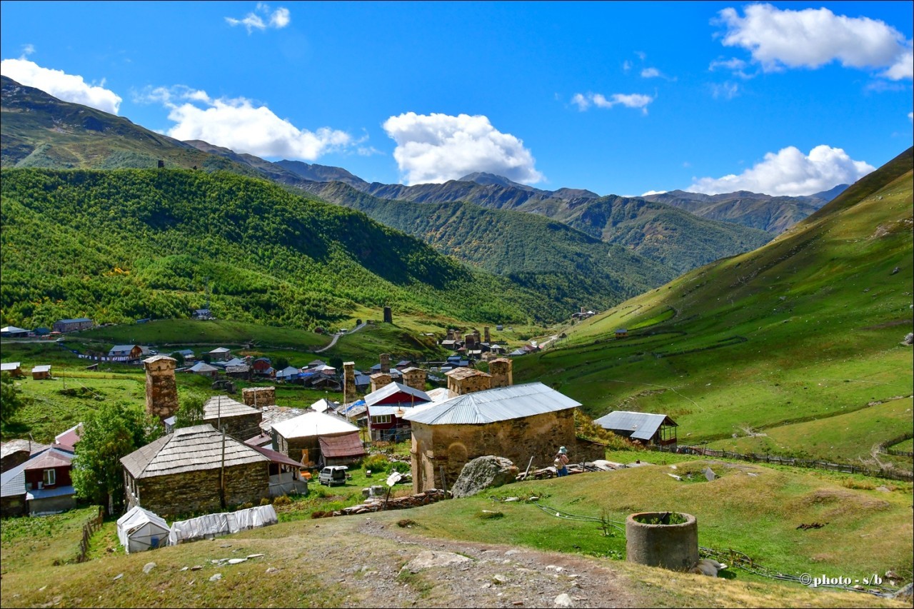 자연과 중세마을 우쉬굴리(Ushguli)를 가다 조지아 여행 -메스티아 경이로운 38