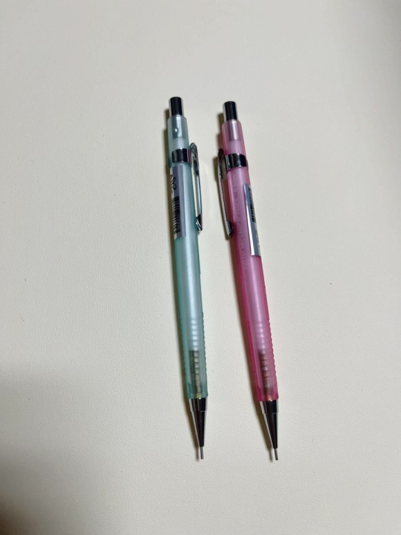 소개(몰랑이, 유니콘 팝잇가방, 필통 등) 문구도매쇼핑몰 아이토빅에서 장만한 문구류