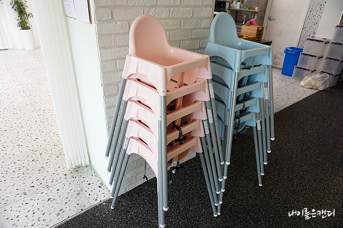 나는 경주의 유명한 레스토랑인 올리안 경주에서 파스타를 샀다. 9