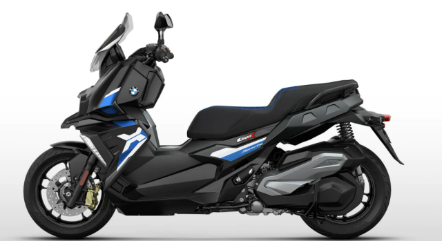 2021-BMW-C400X-옆모습