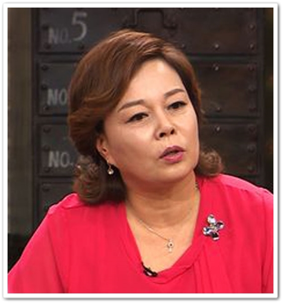  이경애 남편 김용선 사별. 딸 김희서 화제