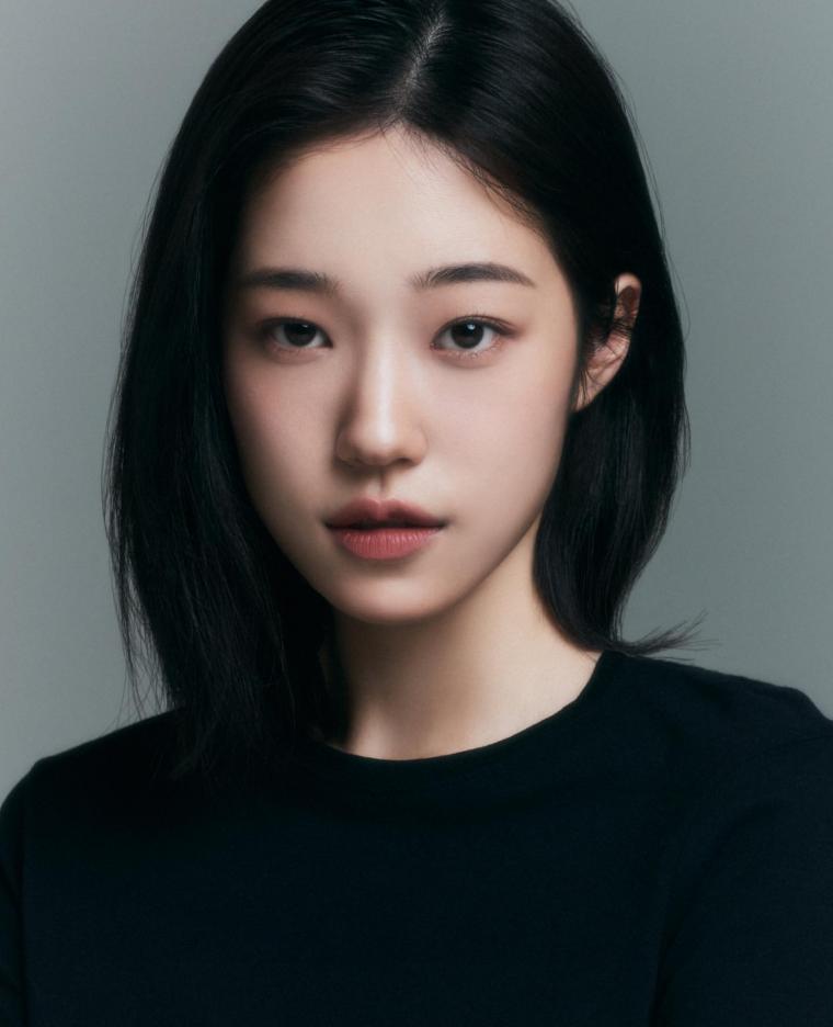  우리들의 블루스 방영주 노윤서 프로필 화보 사진