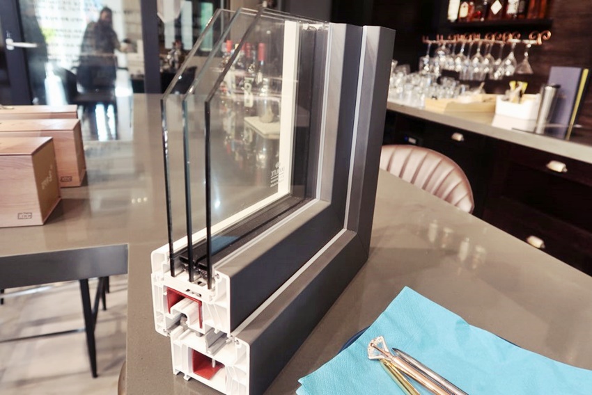 비용은 어떻게 되나요? 베 란다샷시 교환 7