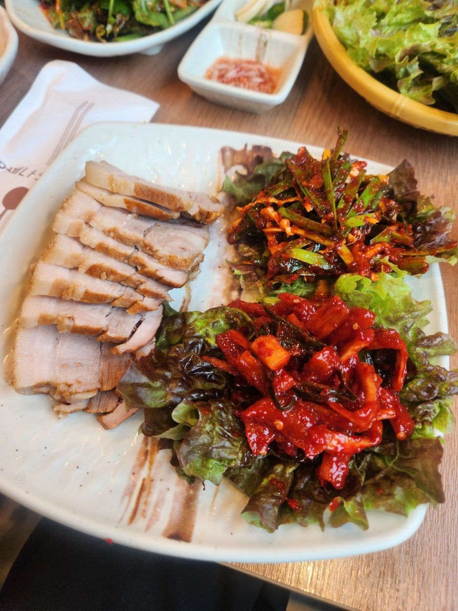 명동보쌈보리밥 이미지