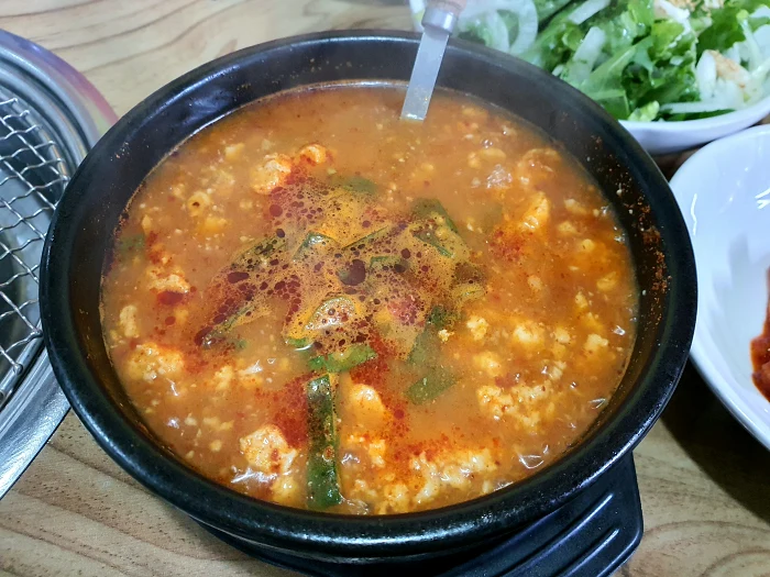 육소간 순두부찌개