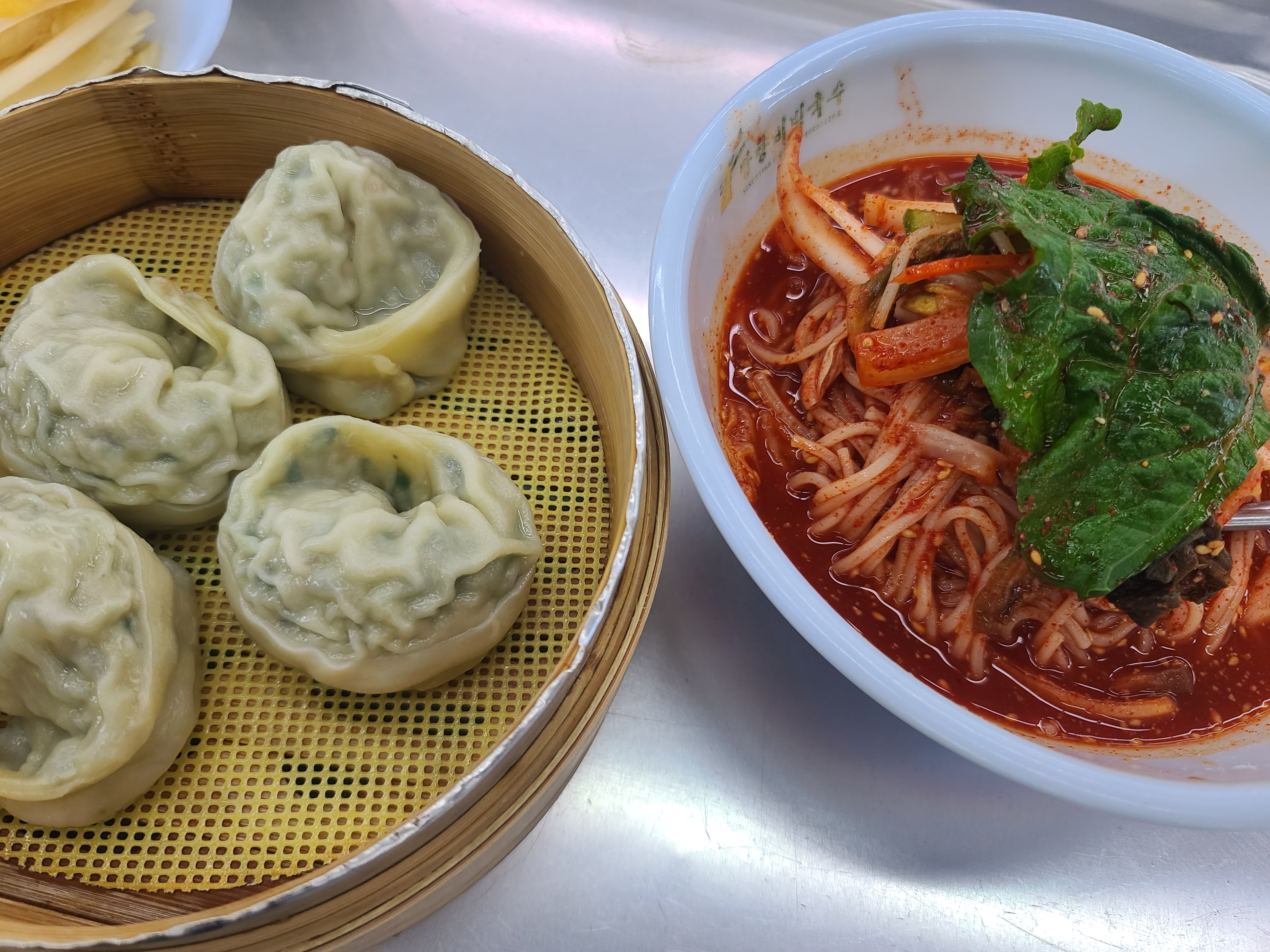 망향비빔국수 이미지