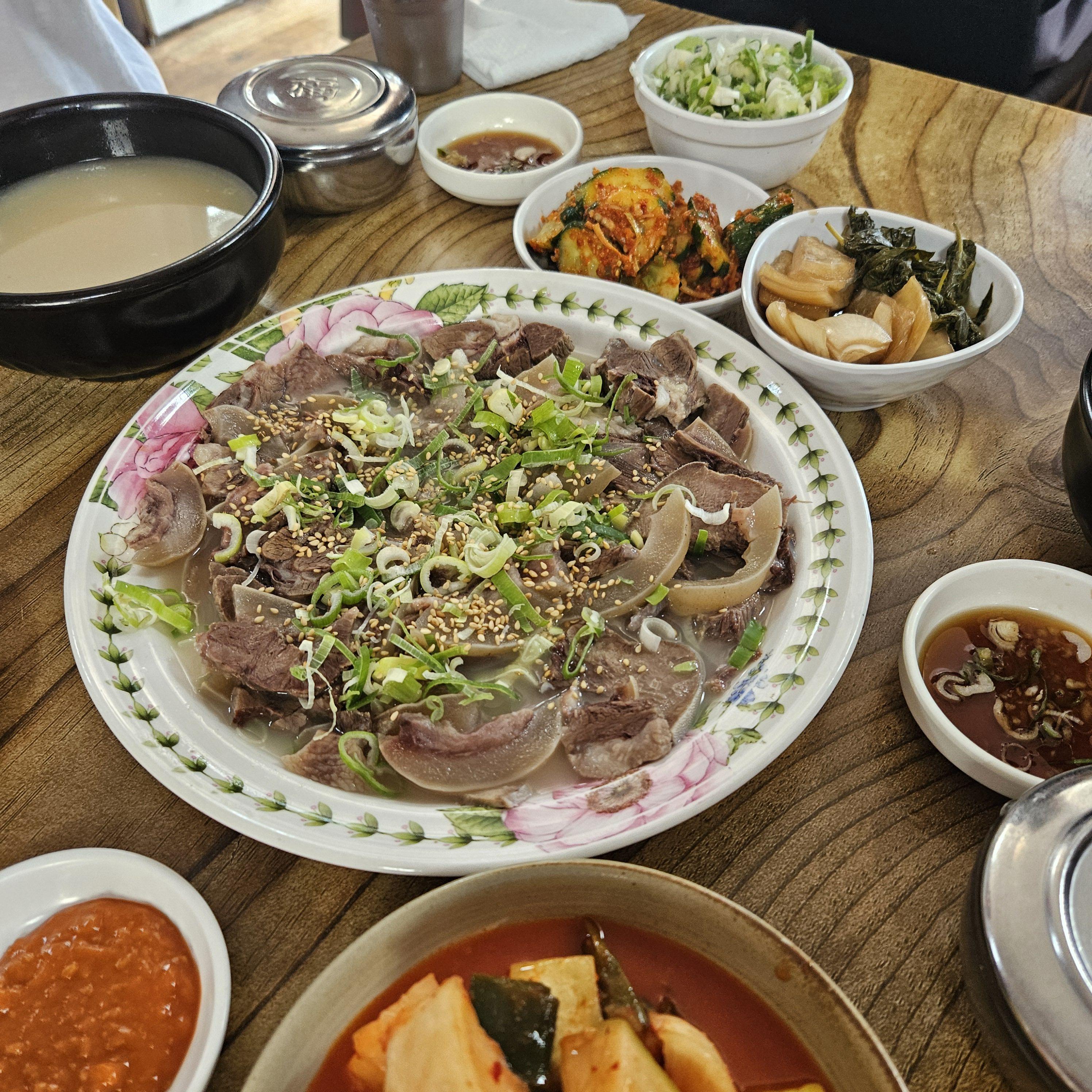 수육