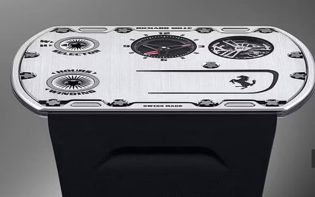  세계에서 가장 얇은 시계 공개 VIDEO: Richard Mille and Ferrari launches world's thinnest mechanical watch