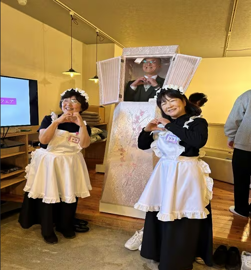 카페, 서서 이미지