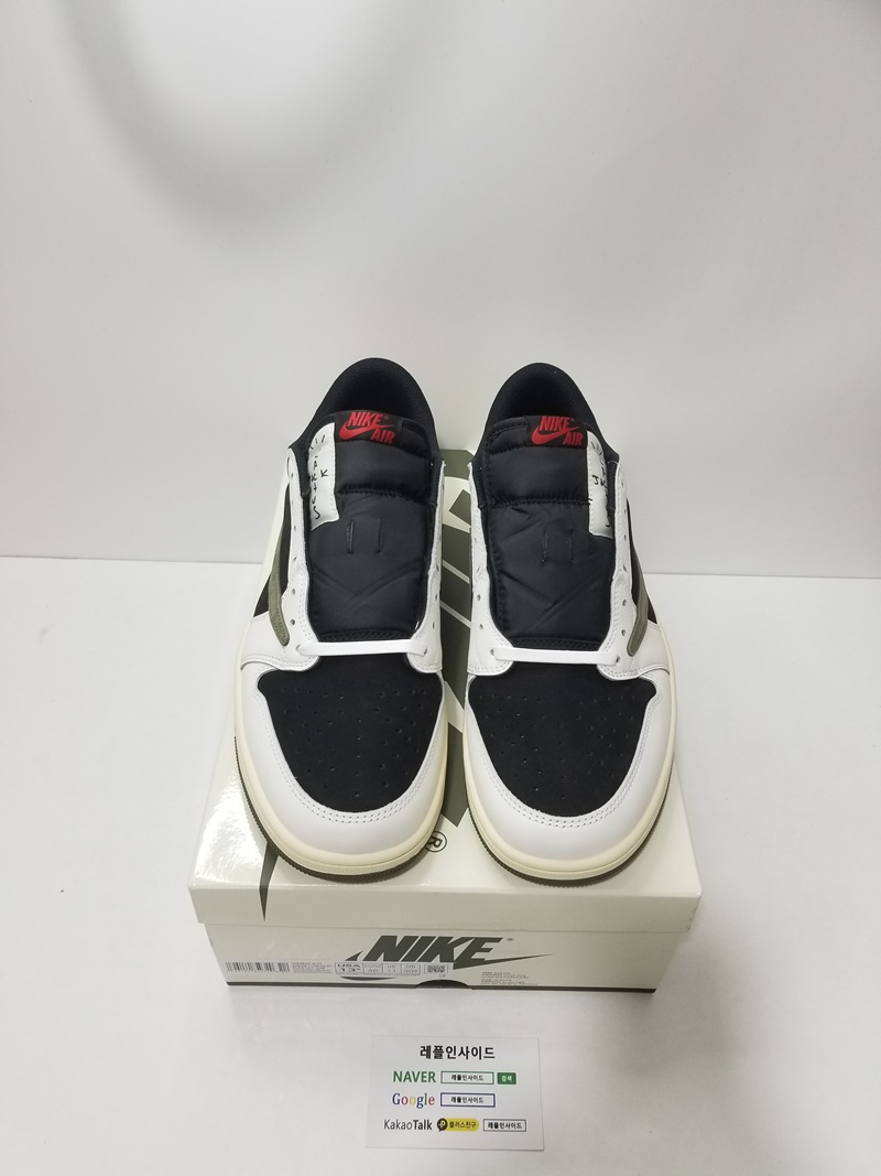  [AIR JORDAN] 트래비스 스캇 x 에어조던1 로우 올리브 DZ4137-106 남녀공용