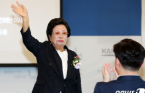 ì´ìˆ˜ì˜ íšŒìž¥ ë‚¨íŽ¸ ê¹€ì°½í™ í