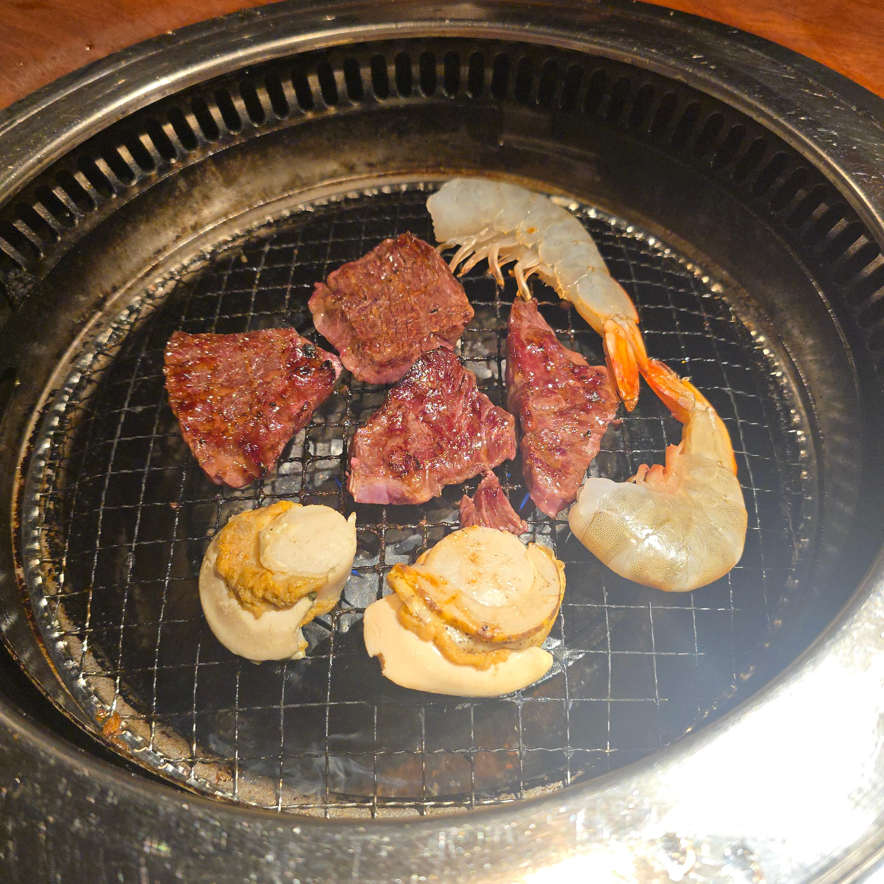 야끼니꾸 리키마루 해산물