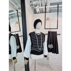  신뢰가는 블라우스 목록 너무 좋네요