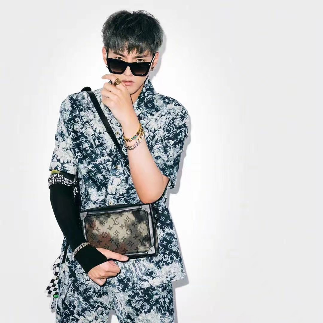  [LOUIS VUITTON] 루이비통 하와이언 태피스트리 셔츠 1A8HGC