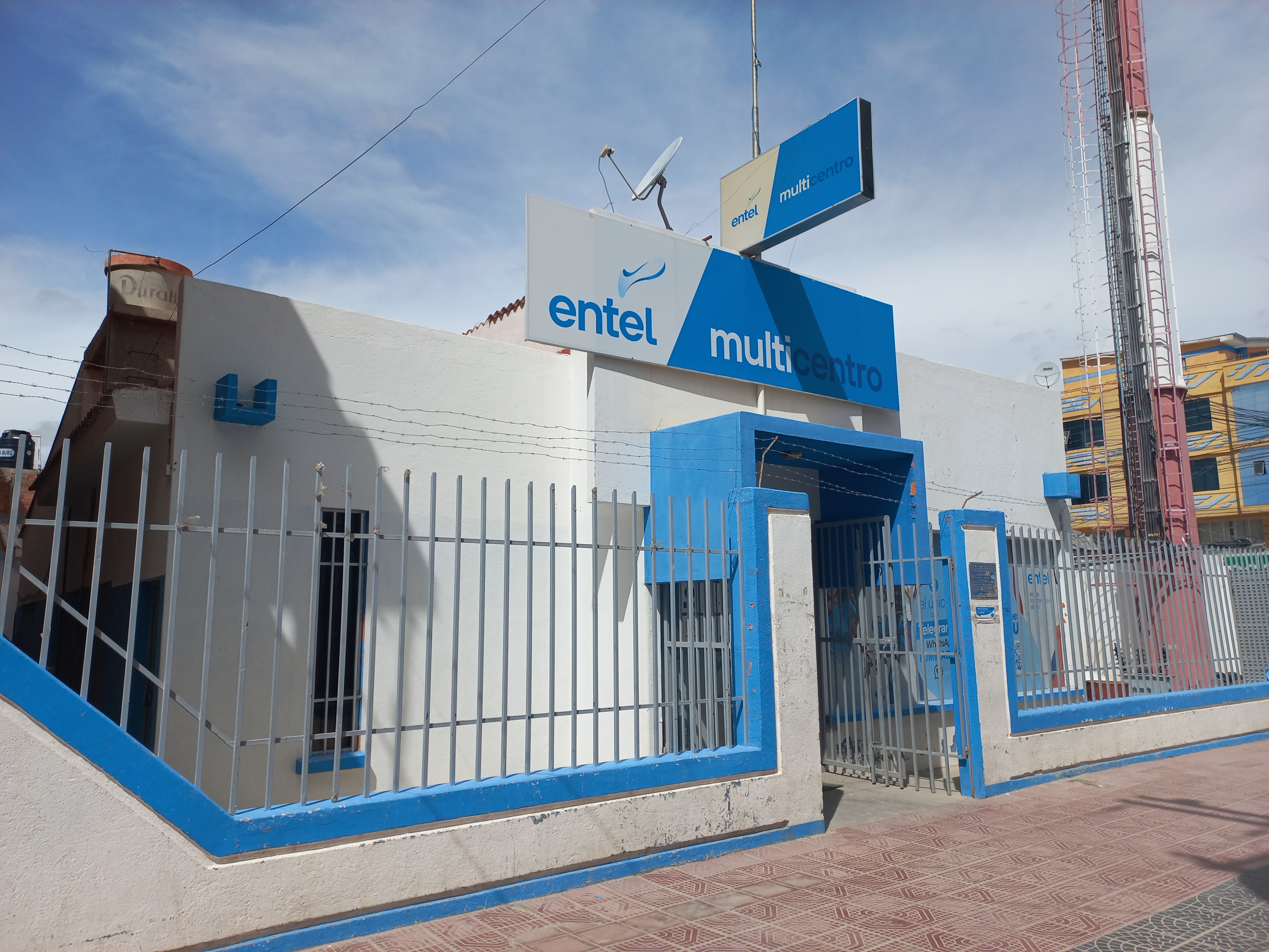 볼리비아의 entel 통신사 대리점