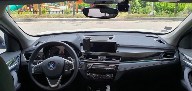 BMW - X1 xLine SE - 실내 정면