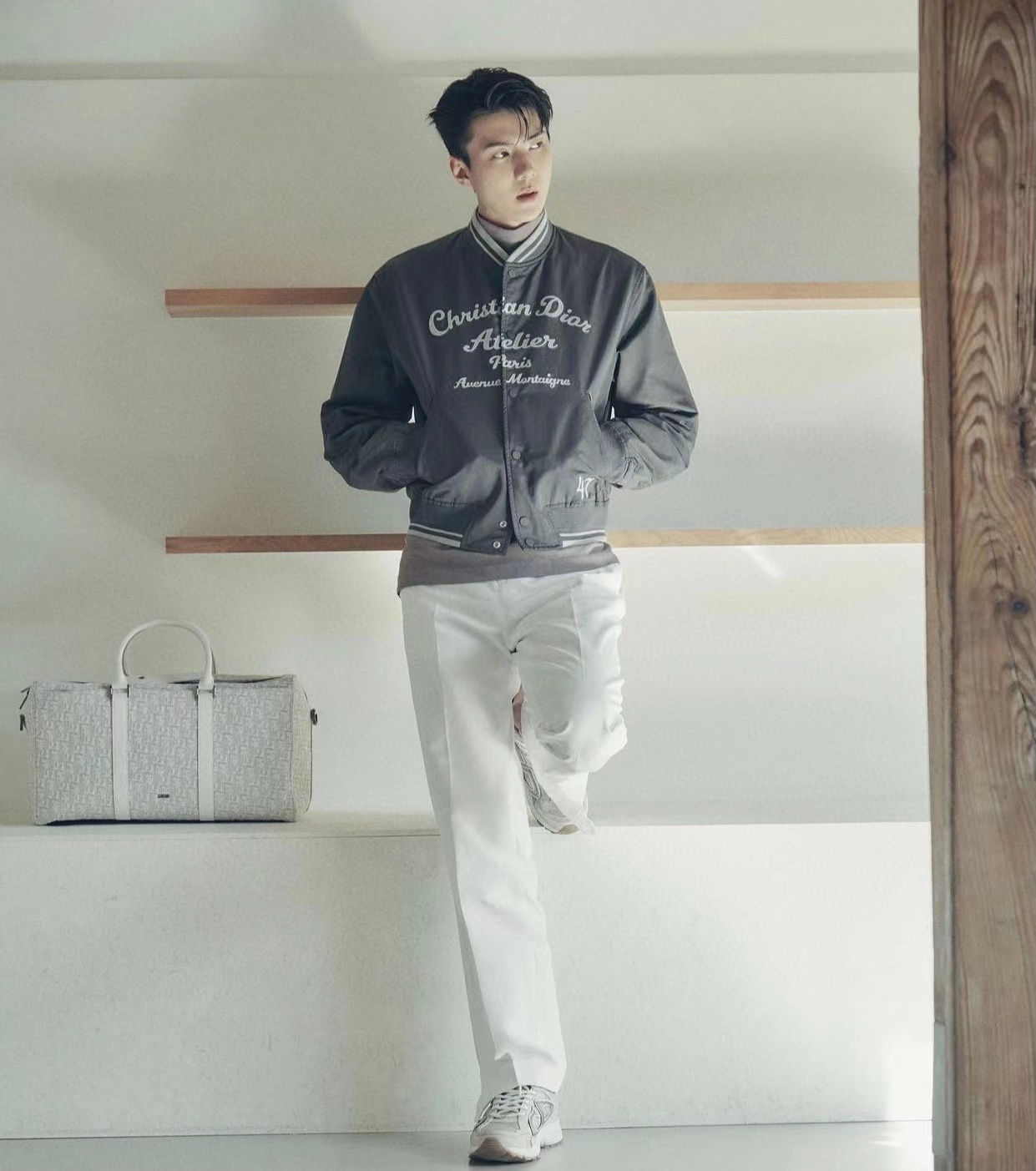  [DIOR] 크리스챤 디올 테디 블루종 집업 자켓 213C406A5457_C888