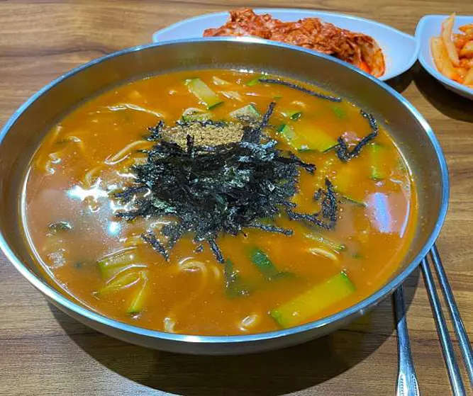 강릉장칼국수