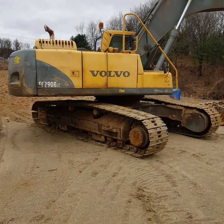  굴삭기 볼보 VOLVO EC290B모델 2008년식 3000만원 판매합니다