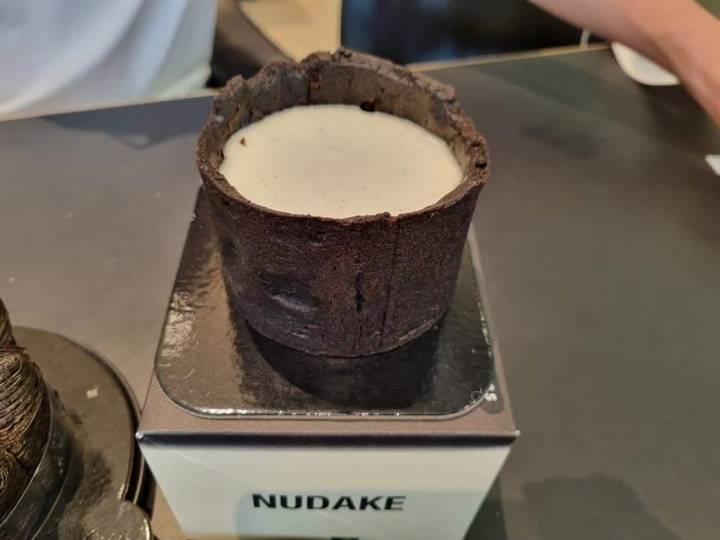 하우스도산 누데이크 롯데백화점 동탄 젠들몬스터