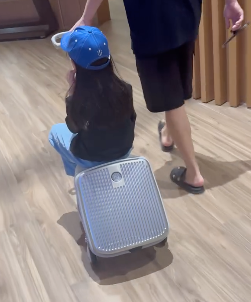 유쾌한여행주 이미지