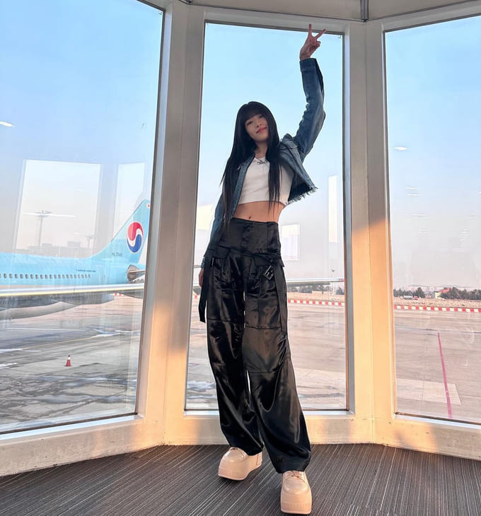 아이브 안유진 사복