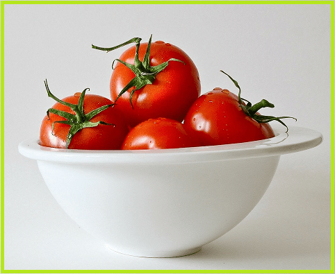 그릇에-담겨있는-토마토-사진