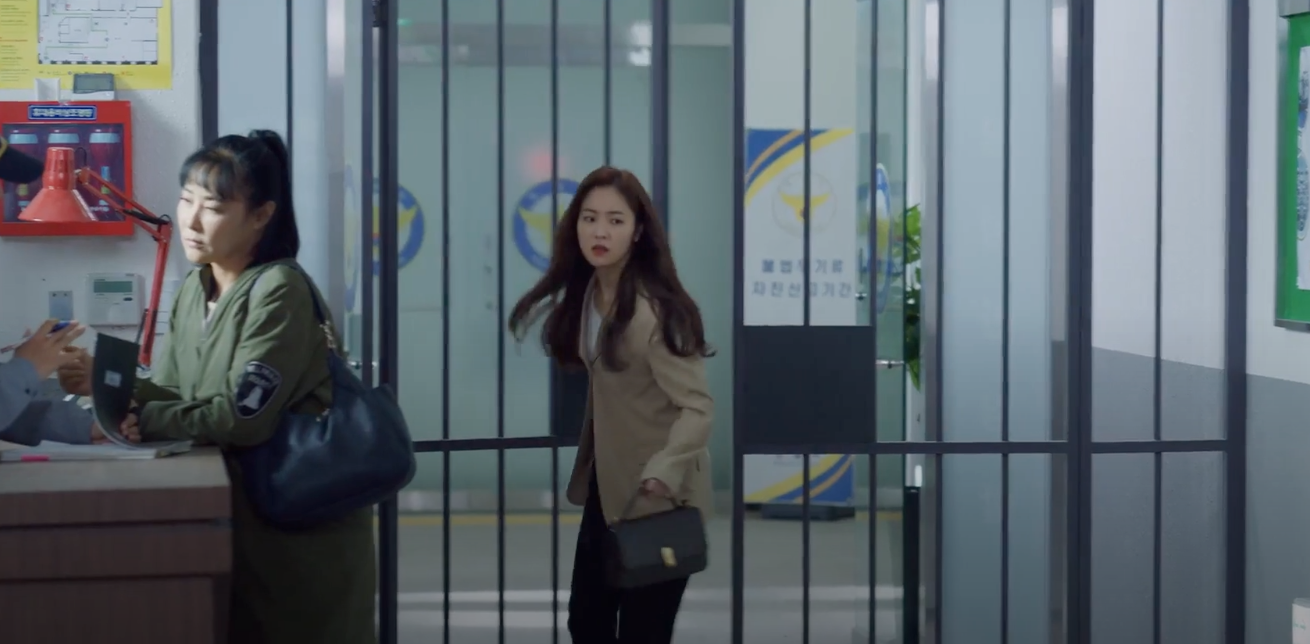  빈센조 6회 전여빈 가방 패션 정보 #빈센조 6회 전여빈 조이그라이슨 가방은 얼마일까? #빈센조 6회 전여빈 조이그라이슨 가방 어디서 살까?