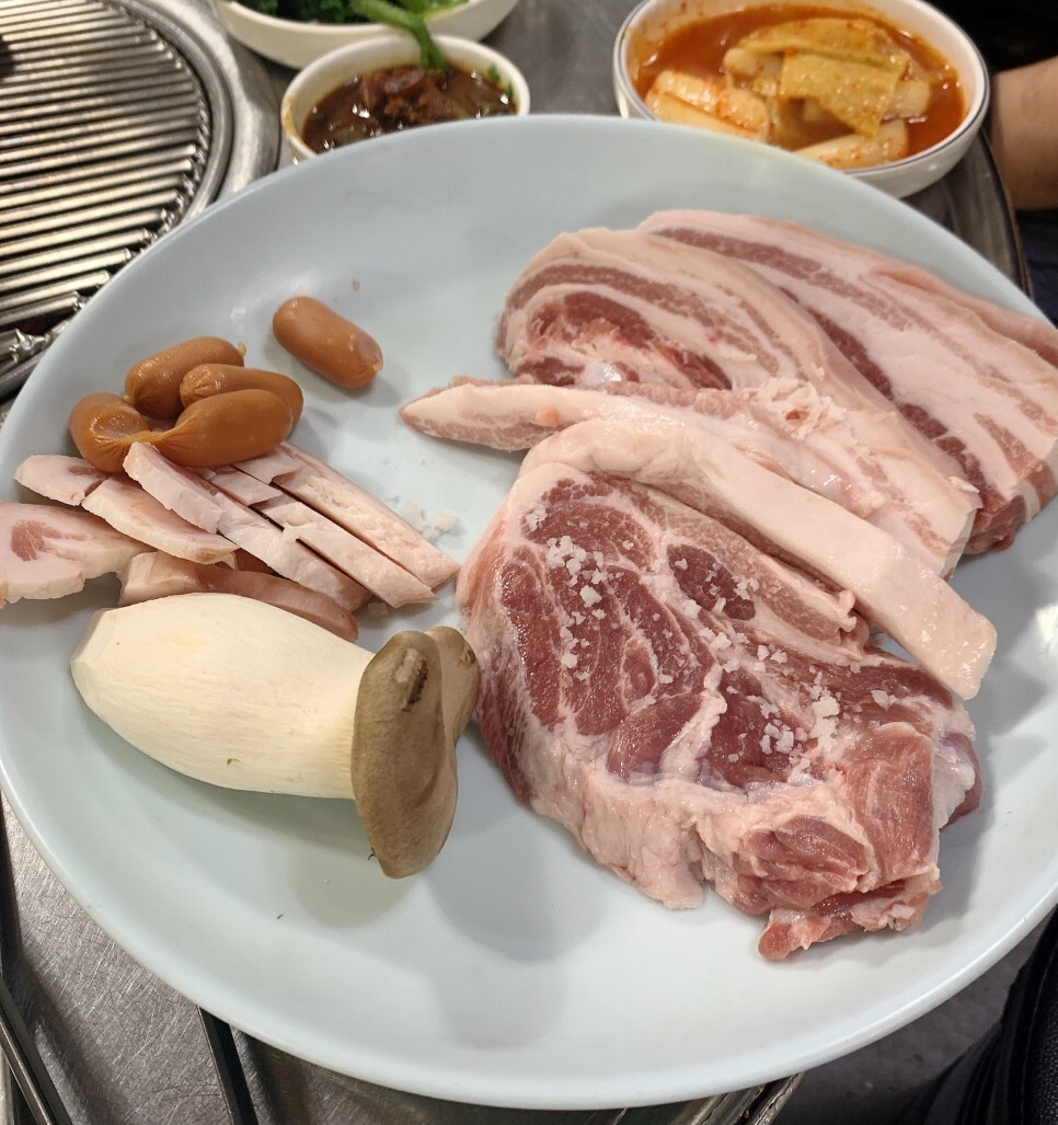 명성소금구이 이미지