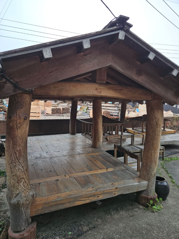 주식회사 기와집전 주장작불곰탕 4