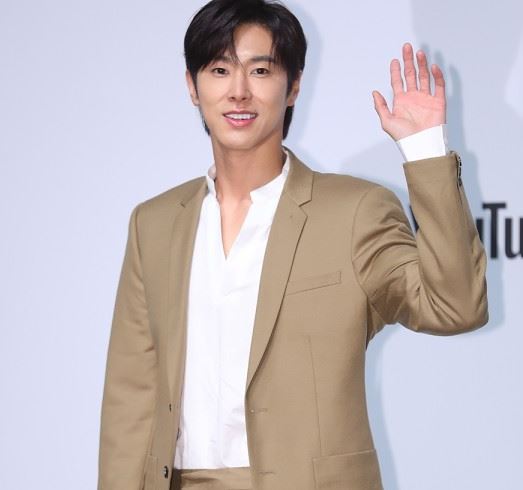  유노윤호 특허등록 마스크