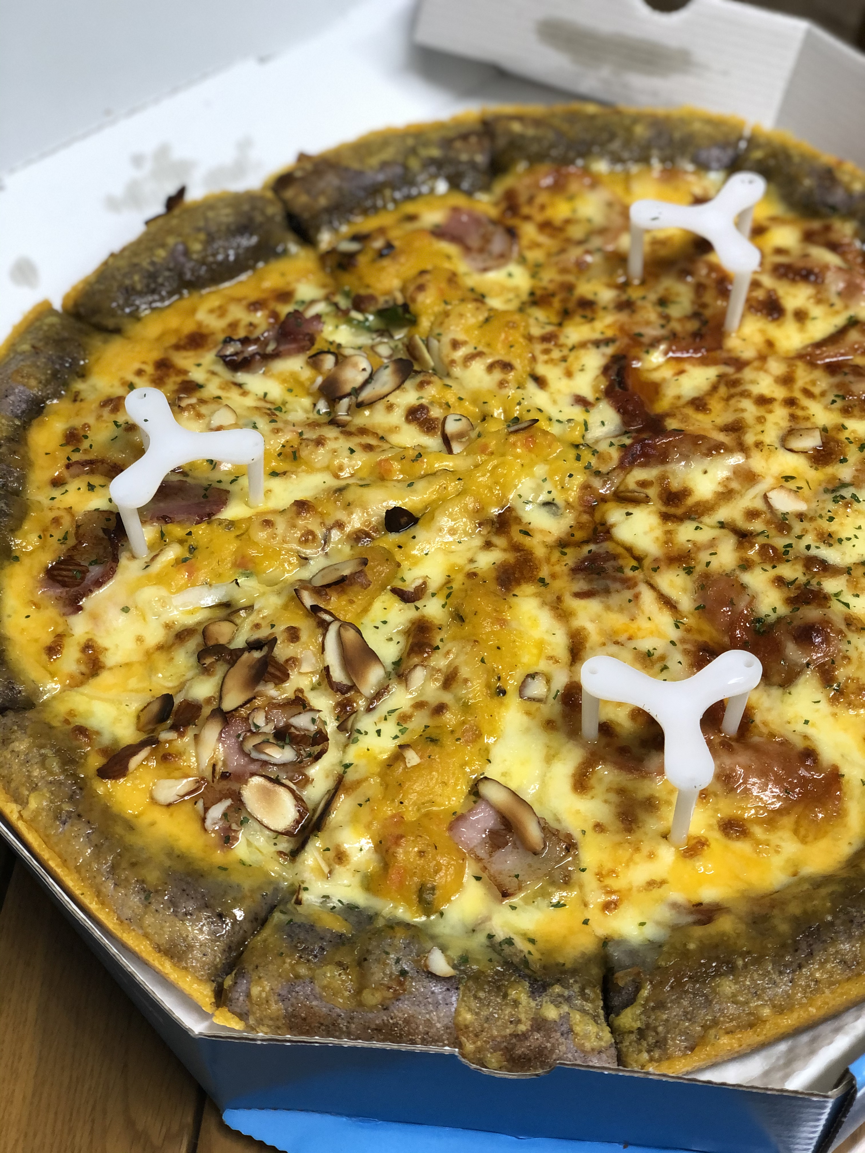 피자알볼로신 이미지