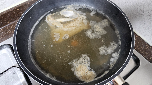 도토리묵밥, 도토리묵사발 국물 육수